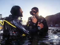 scuba diving instructor student open water course in eilat israel